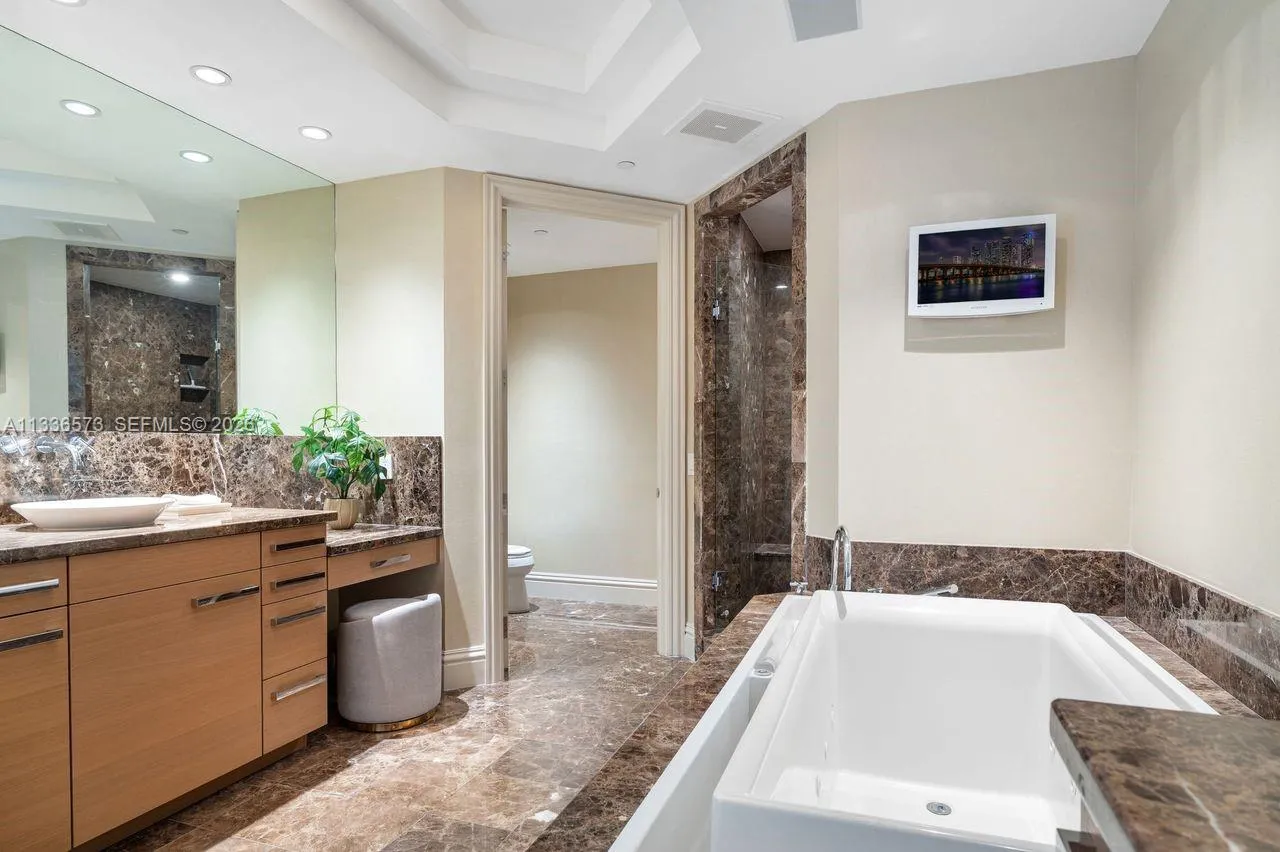 Property photo 50