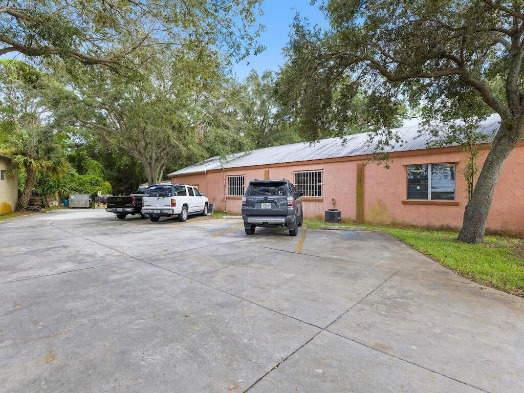 Property photo 23
