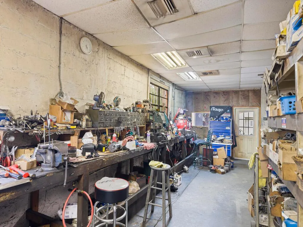 Property photo 16