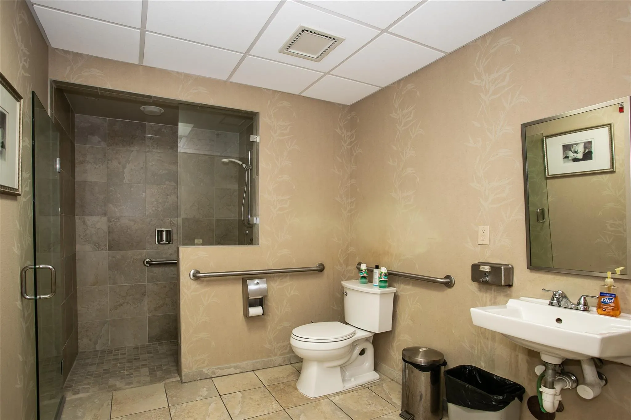 Property photo 28