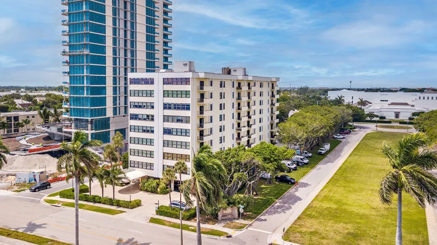 1501 S Flagler