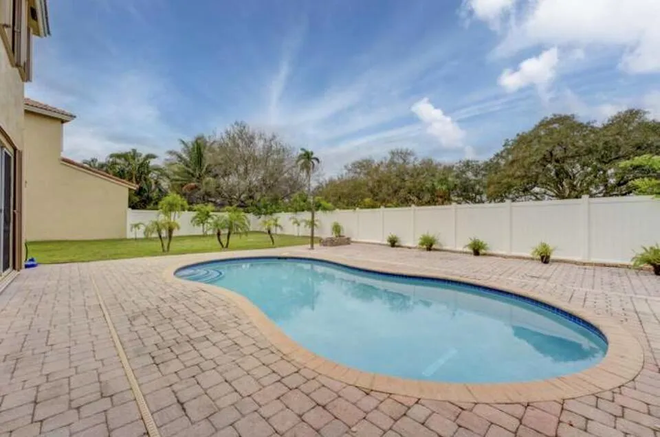 Property photo 40