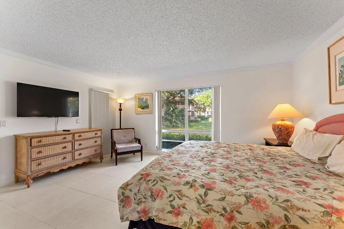 022-527BrackenwoodPl-PalmBeachGardens-SM