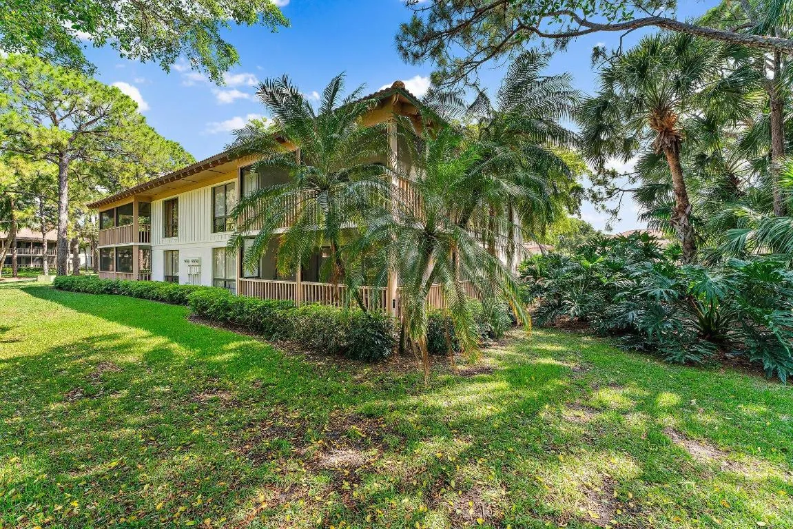 038-527BrackenwoodPl-PalmBeachGardens-SM