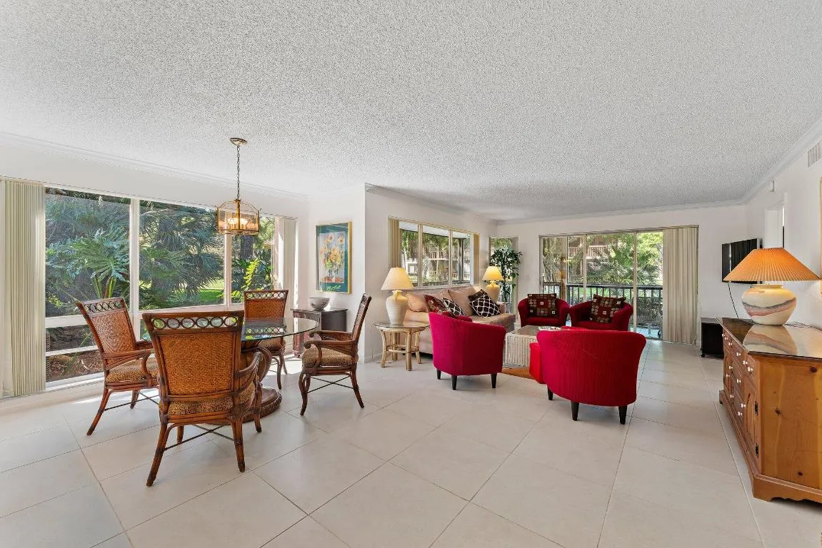 007-527BrackenwoodPl-PalmBeachGardens-SM