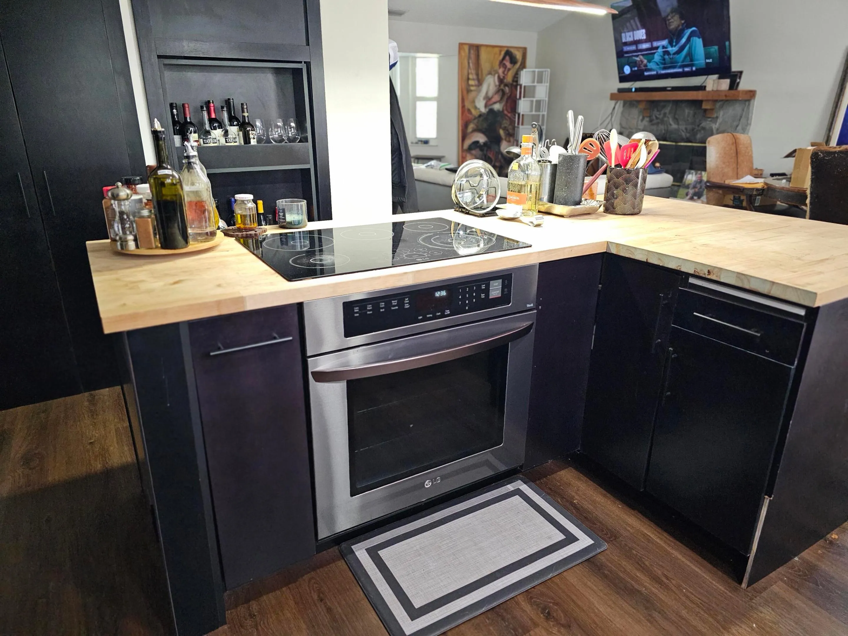 Easy access to Pool area