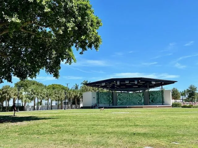 AMPHITHEATER