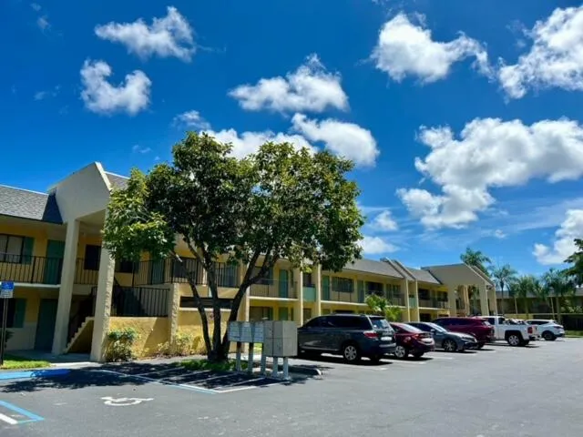 1830 BUILDING