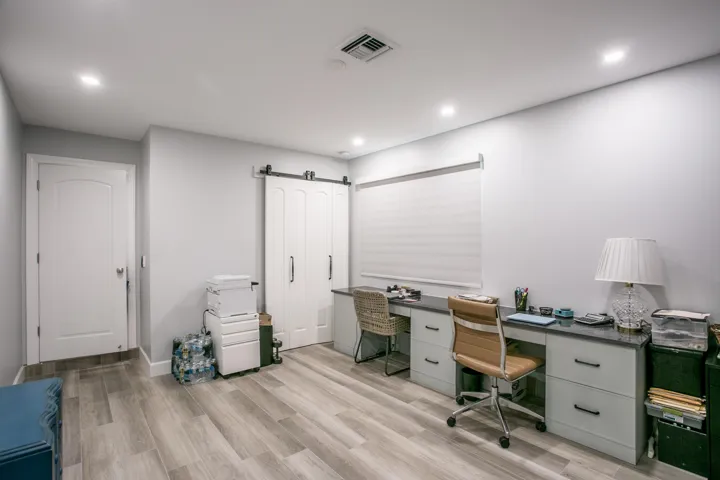 322 NW 16 St New-5