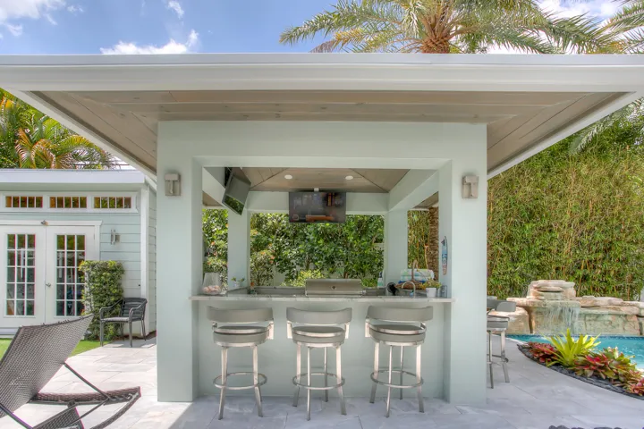 322 NW 16 St New-12