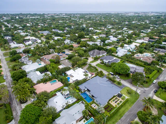 322 NW 16 St-5