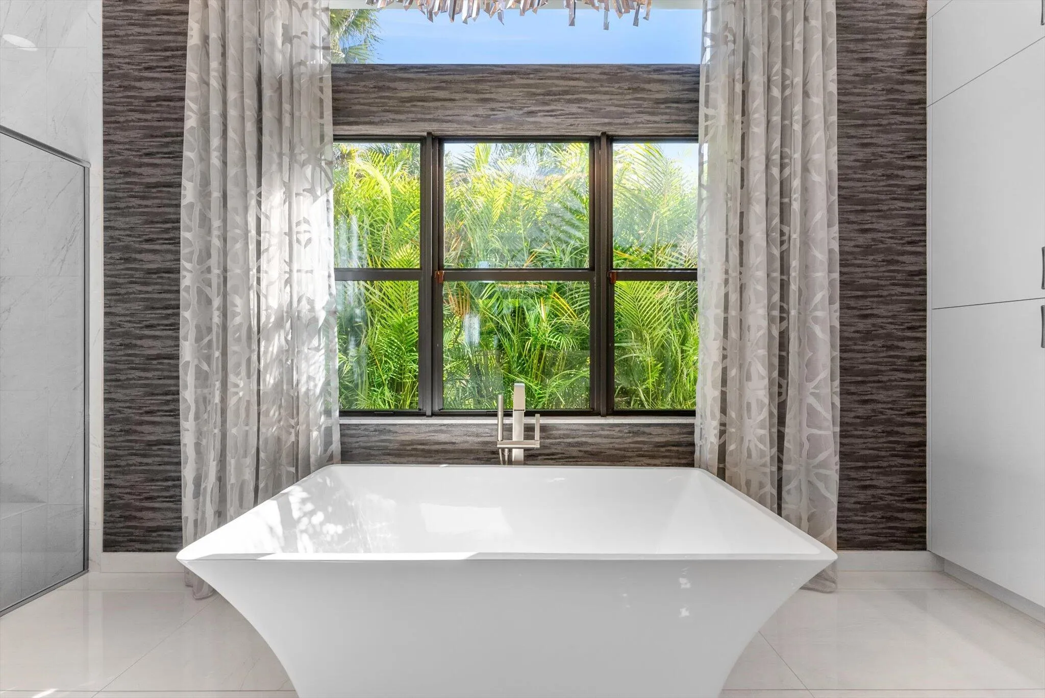 PRIMARY SPA BATHROOM