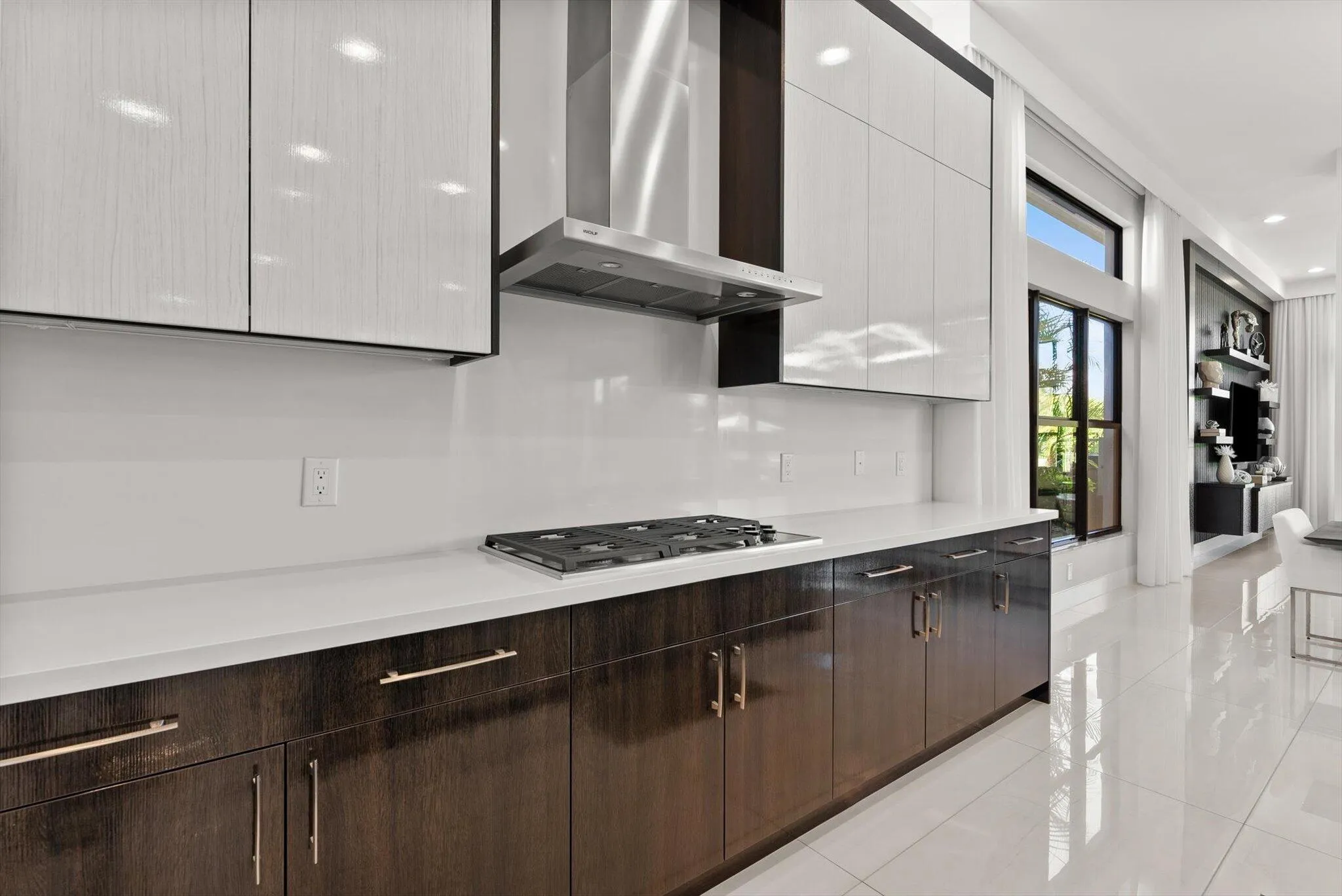 GOURMET CHEF'S KITCHEN