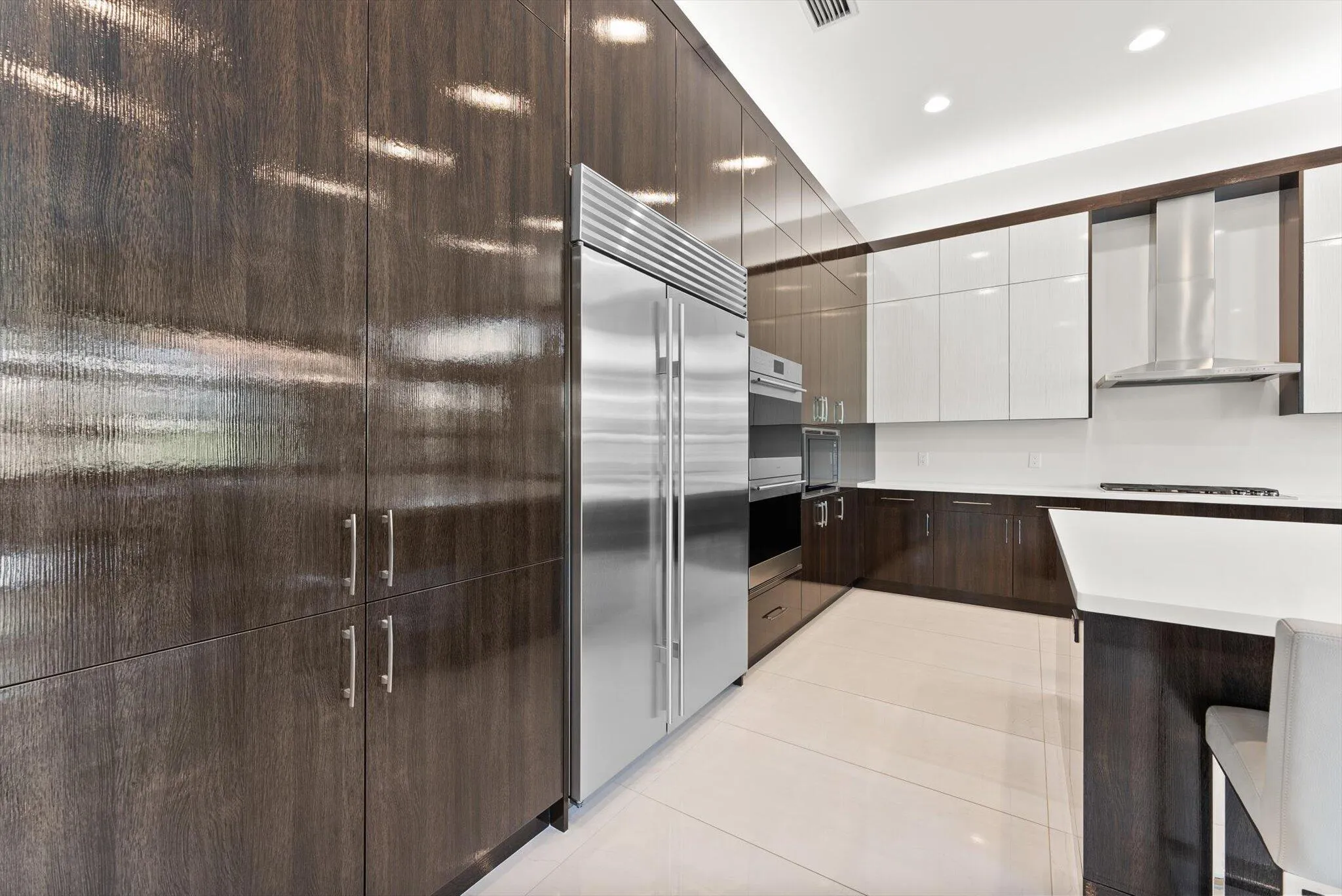 GOURMET CHEF'S KITCHEN