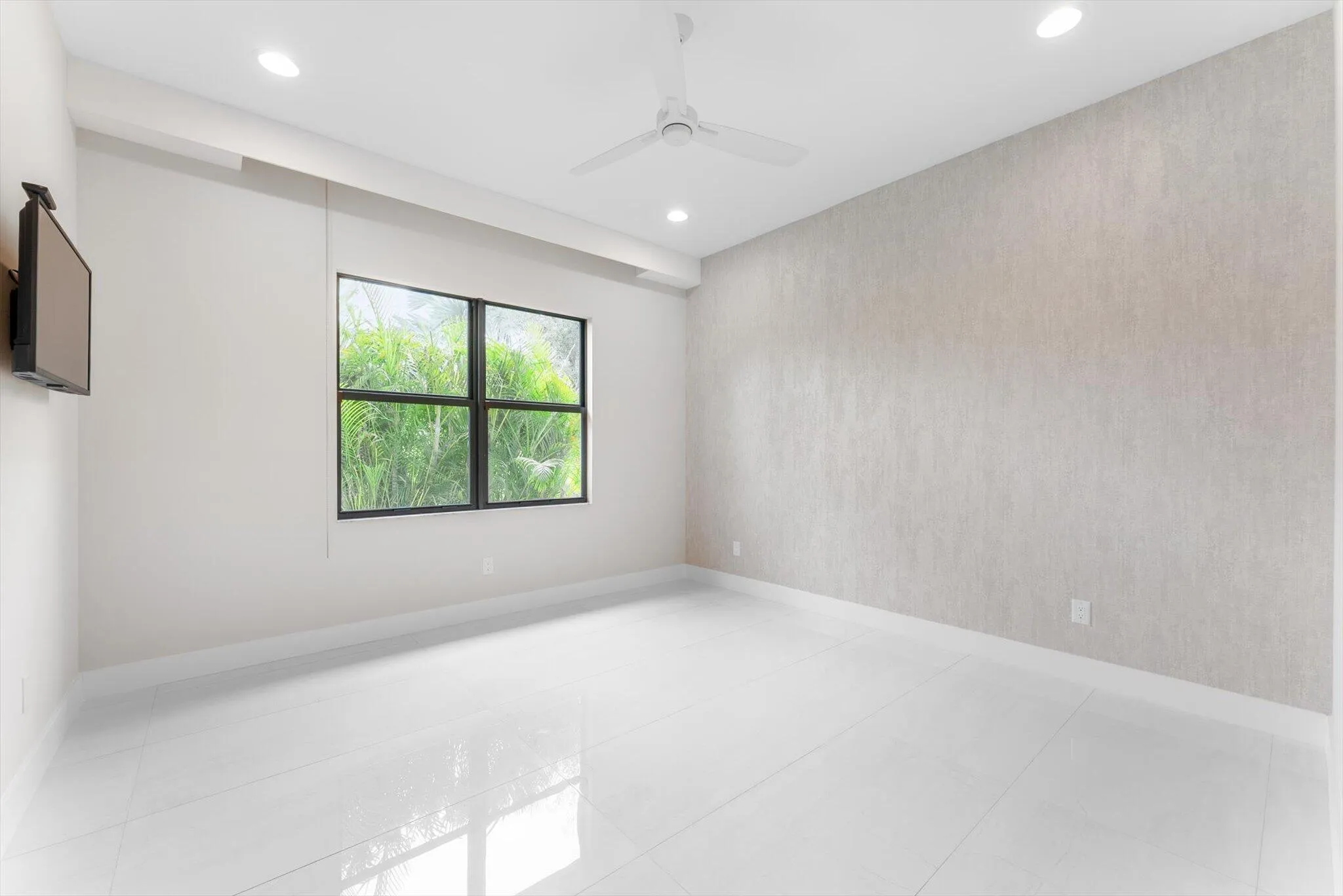 BEDROOM 2 - VACANT, UNFURNISHED, MOVE-IN READY