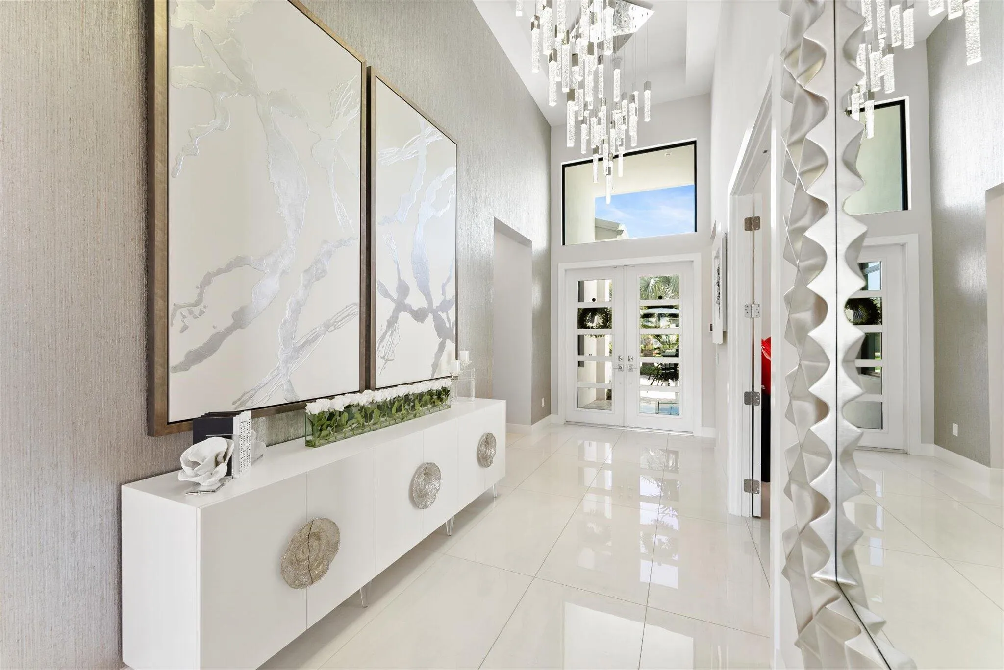 FOYER
