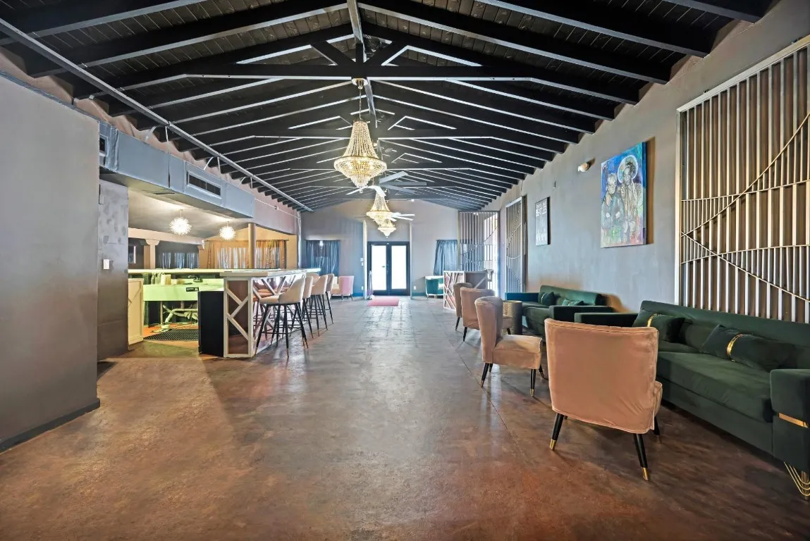 Property photo 20