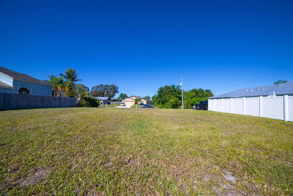 Property photo 13