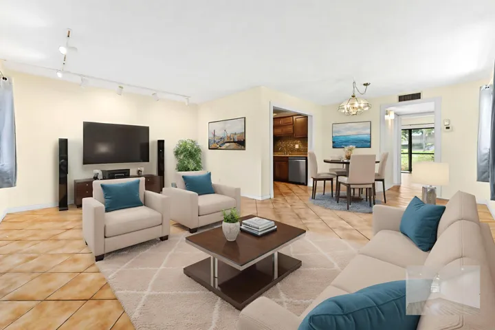 05-Entry-01 - Living Room - Standard - 2