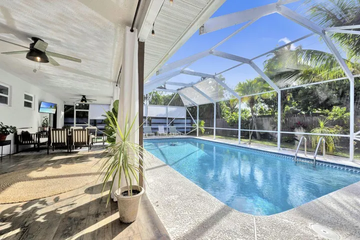 Stuart pool house