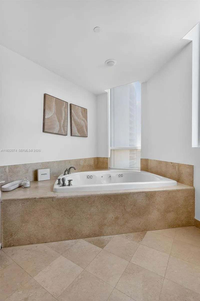 Property photo 91