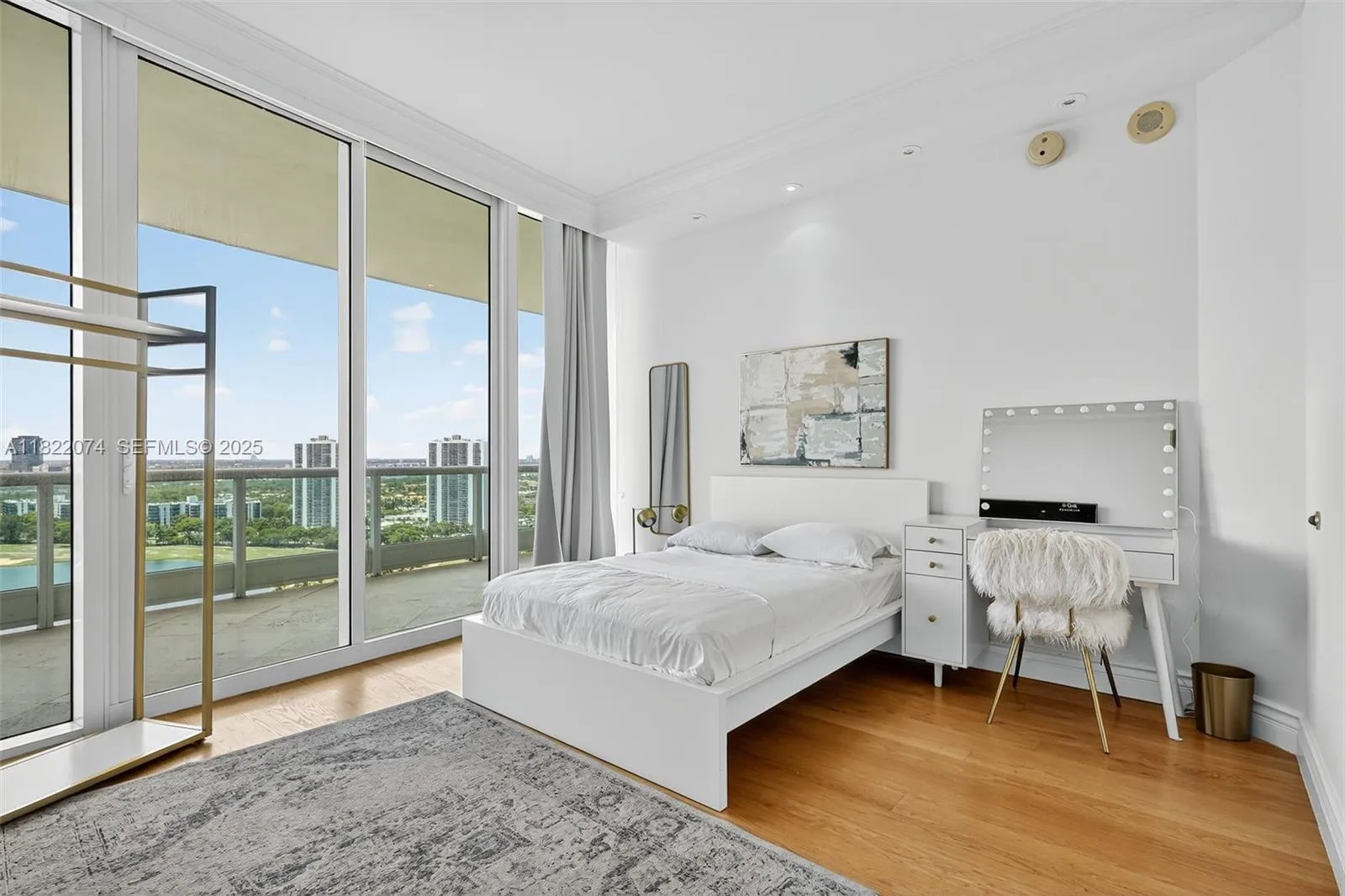 Property photo 63