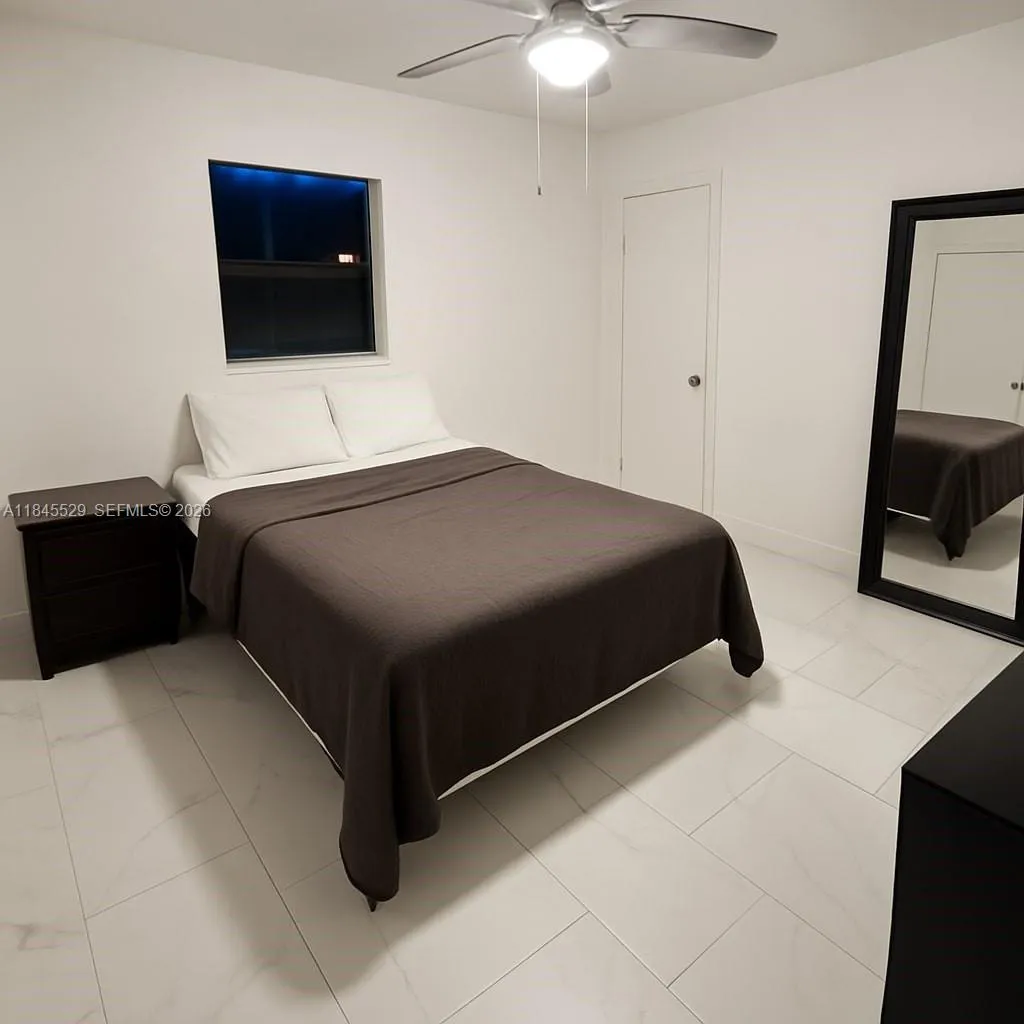 Sizable room for high comfort