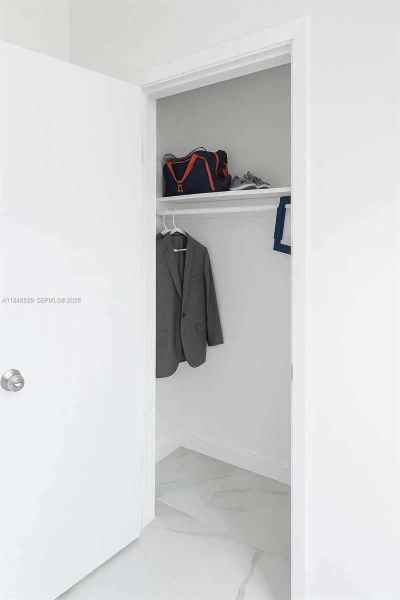 Boutique closet spaces