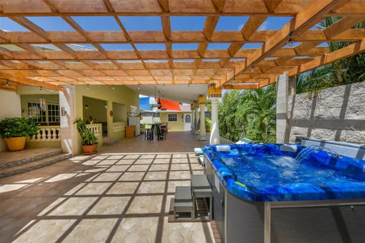 Outside jacuzzi