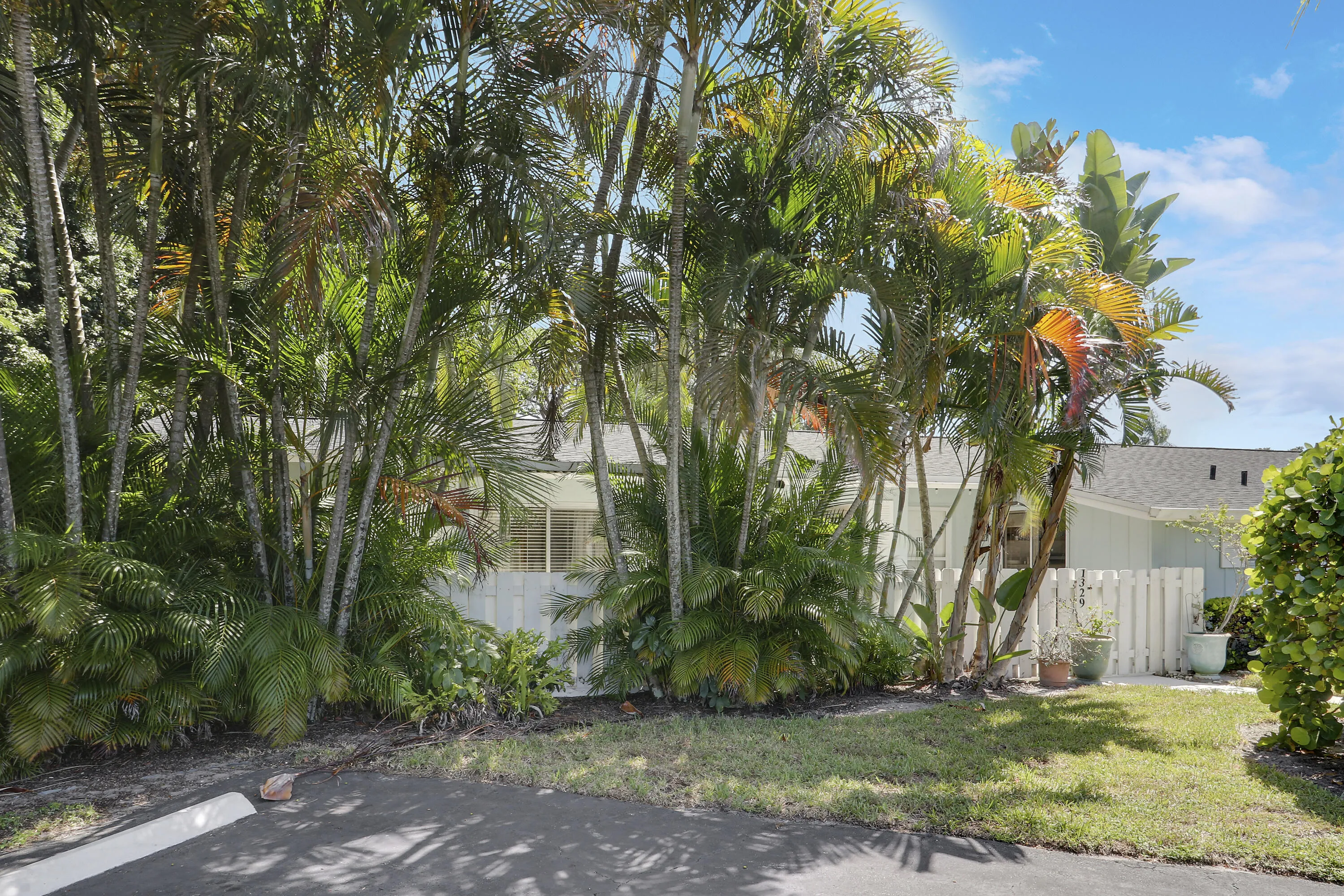Property photo 33