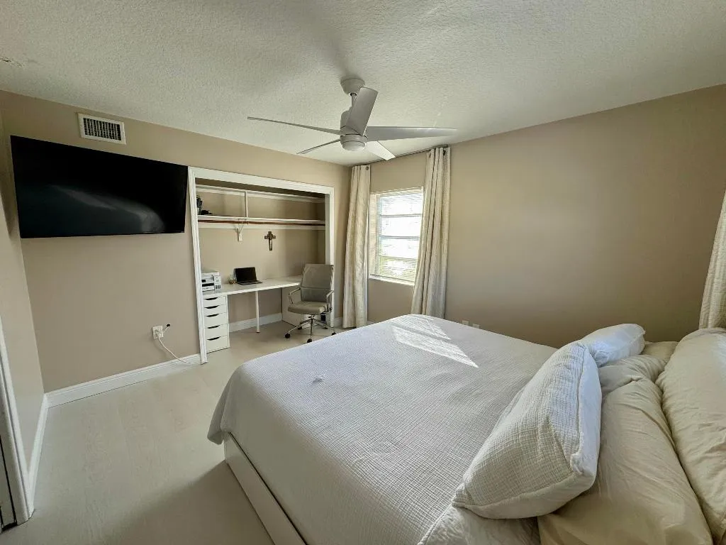 6 bed