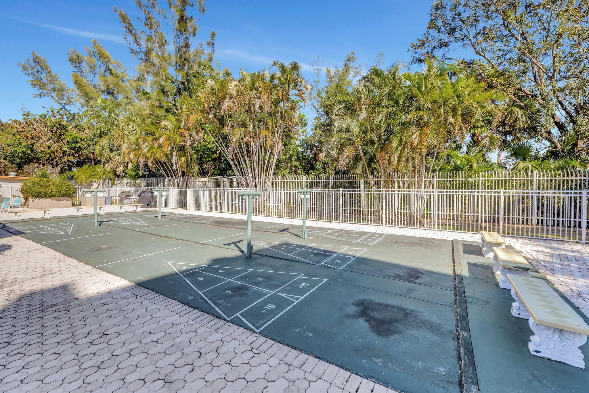 SHUFFLEBOARD