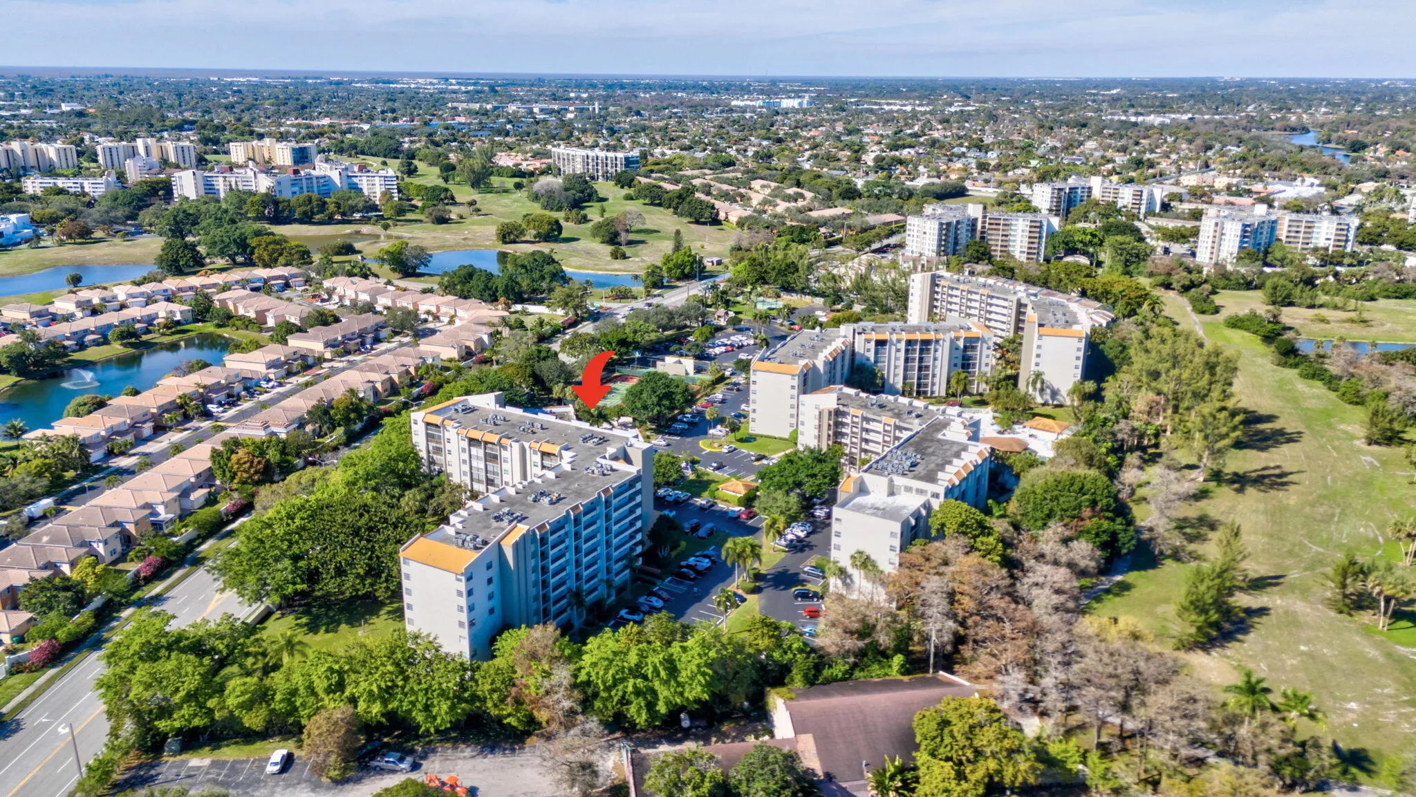 AERIAL VIEW OF BUILDING AND LOCATION OF UNIT