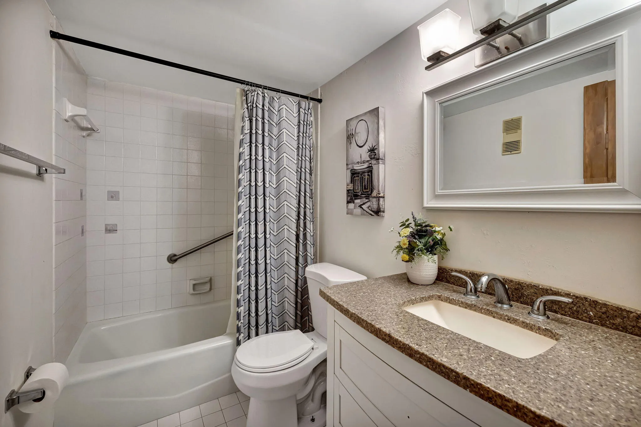 2ND BATHROOM