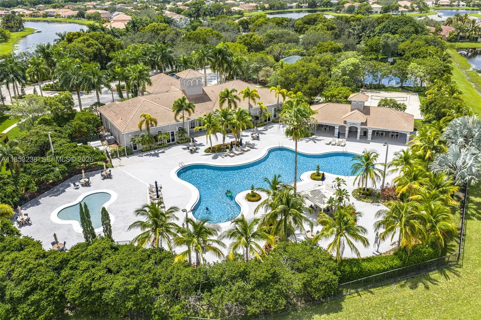 Fabulous Community Pool & Amenities