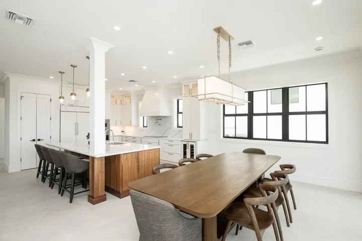 59-web-or-mls-NDP-231-E-Shore-6-8183