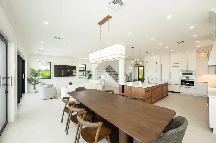 34-web-or-mls-NDP-231-E-Shore-6--7