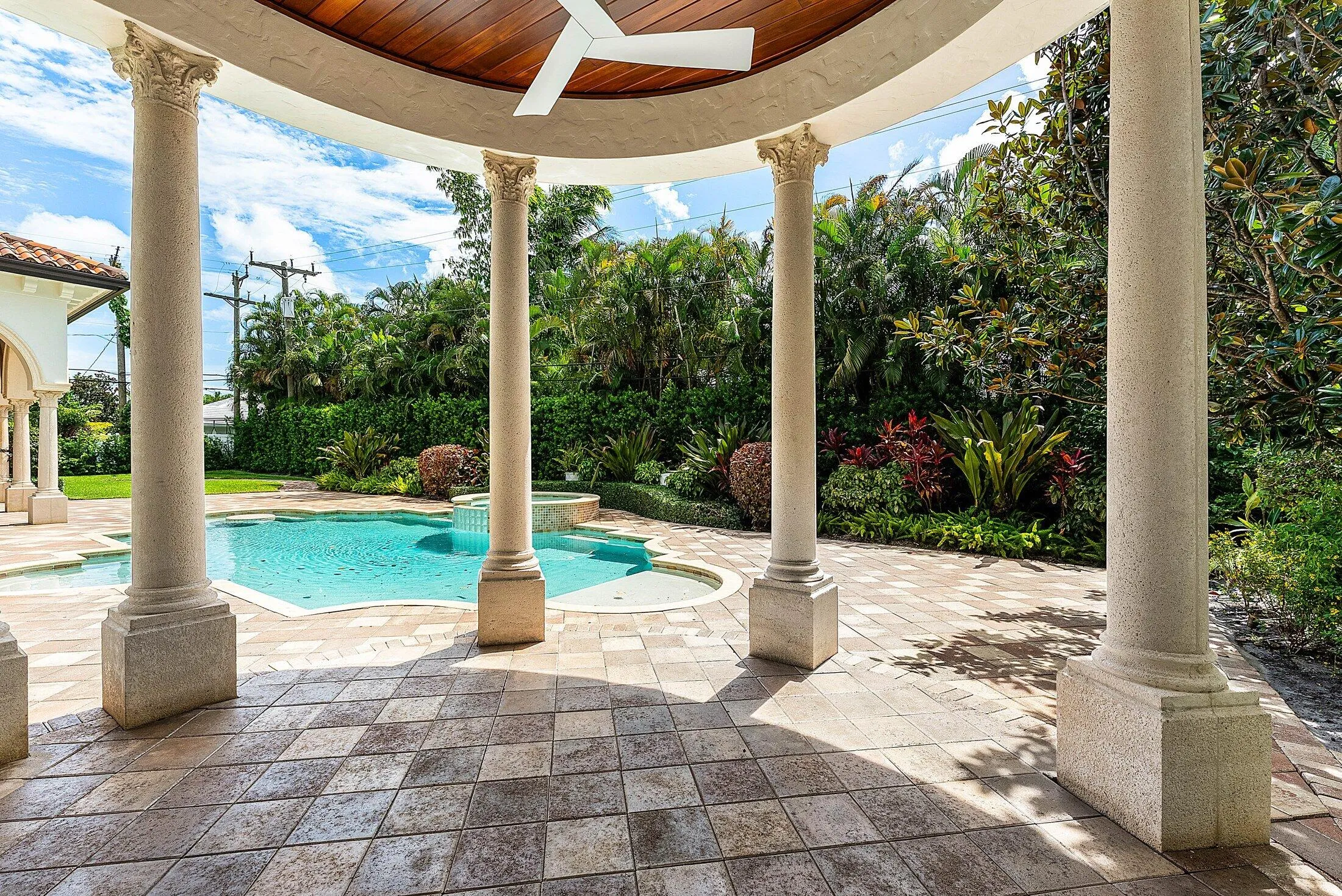 064-2002Northwest4thAvenue-DelrayBeach-F