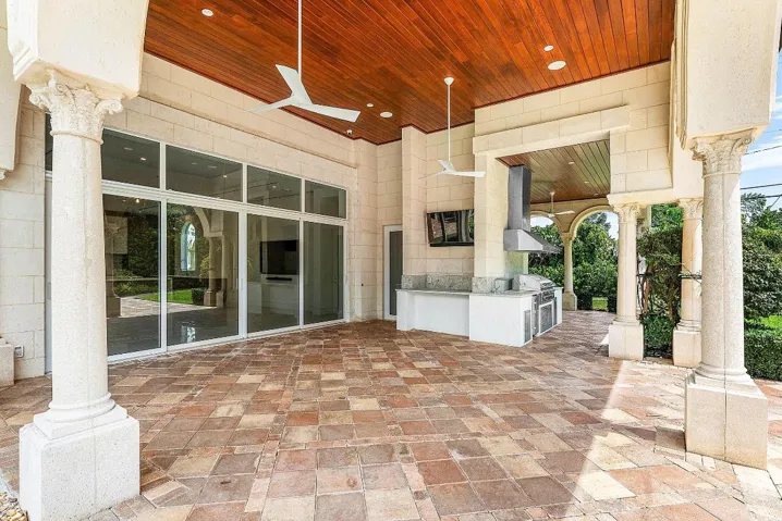 073-2002Northwest4thAvenue-DelrayBeach-F