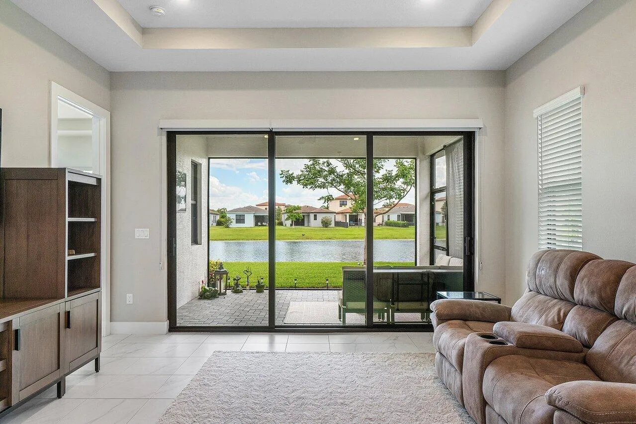 015-16070KeyBiscayneLane-Westlake-FL-334