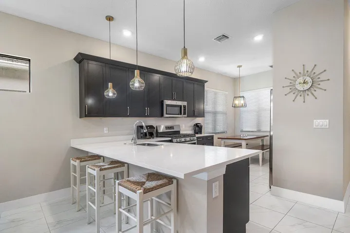 011-16070KeyBiscayneLane-Westlake-FL-334