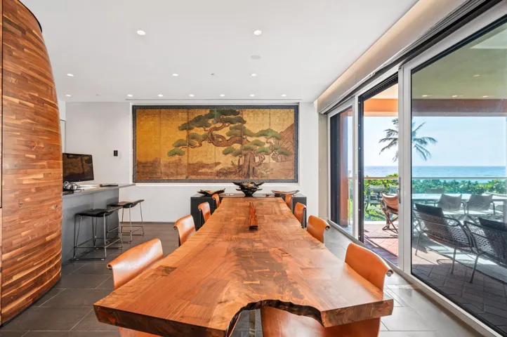 mls_DINING_STRAIGHT_DT