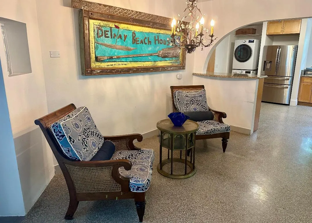 Sitting Area