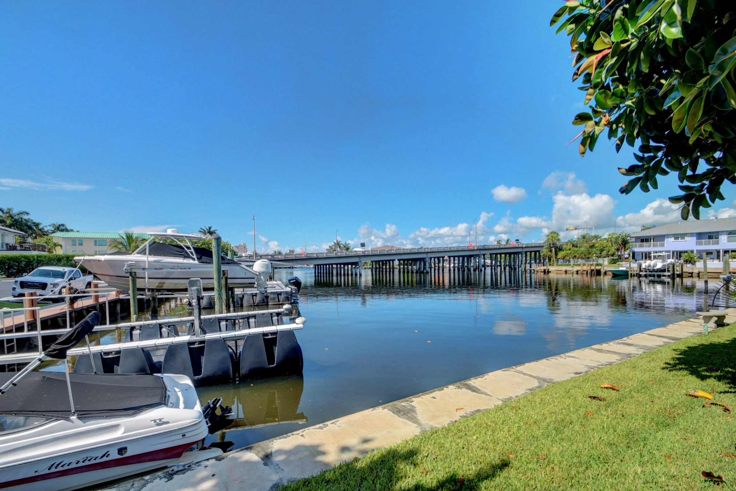Docks
