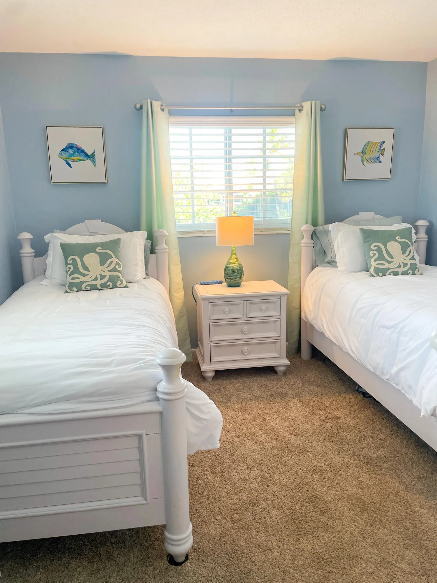 Second bedroom