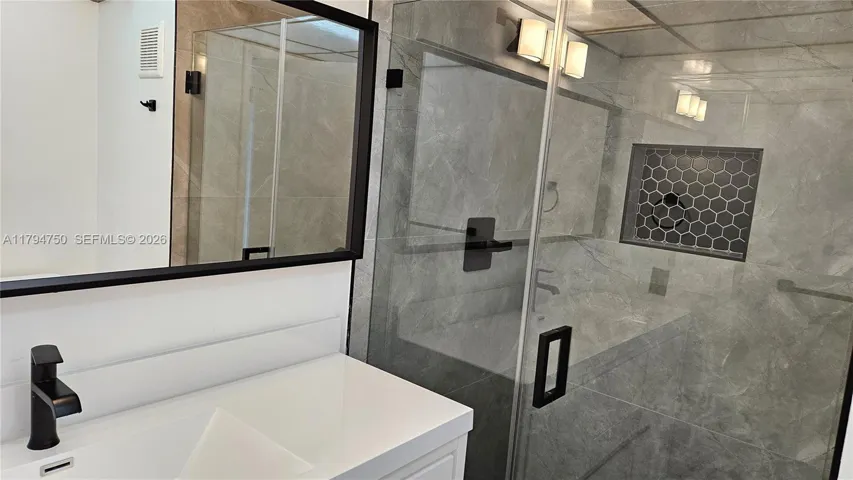 2nd bathroom