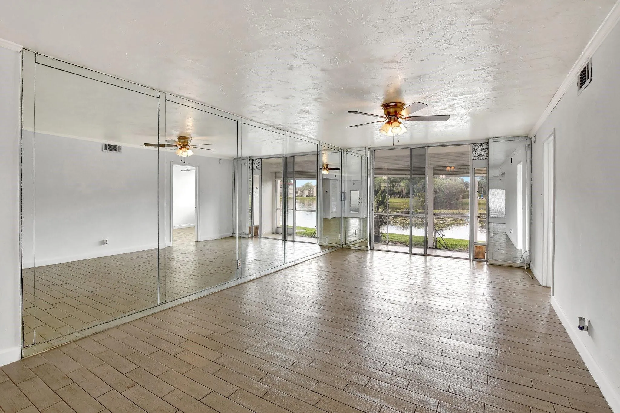 Living Dining Room