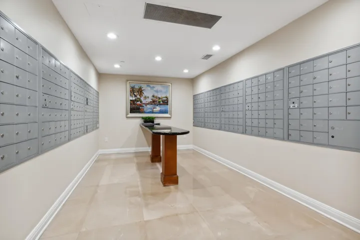12. Mailroom