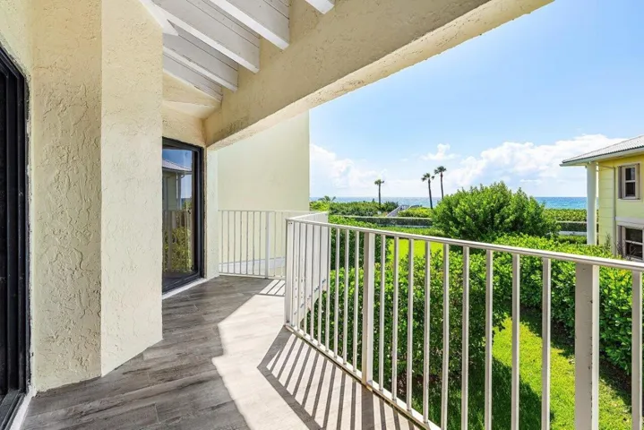 Upper Level Patio