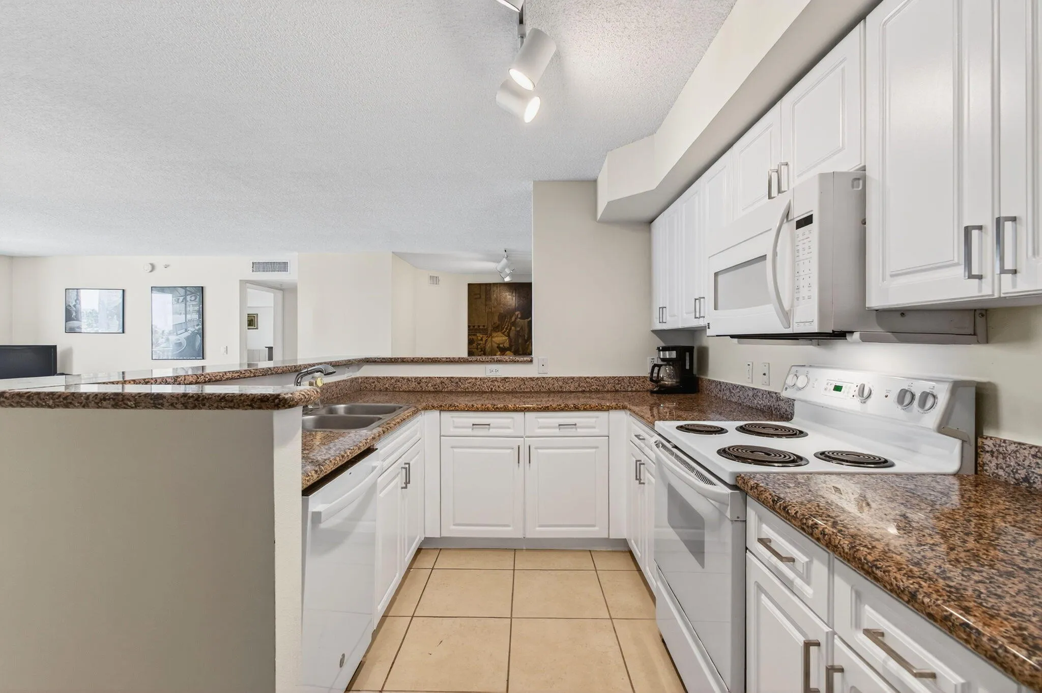 Granite Gourmet Kitchen